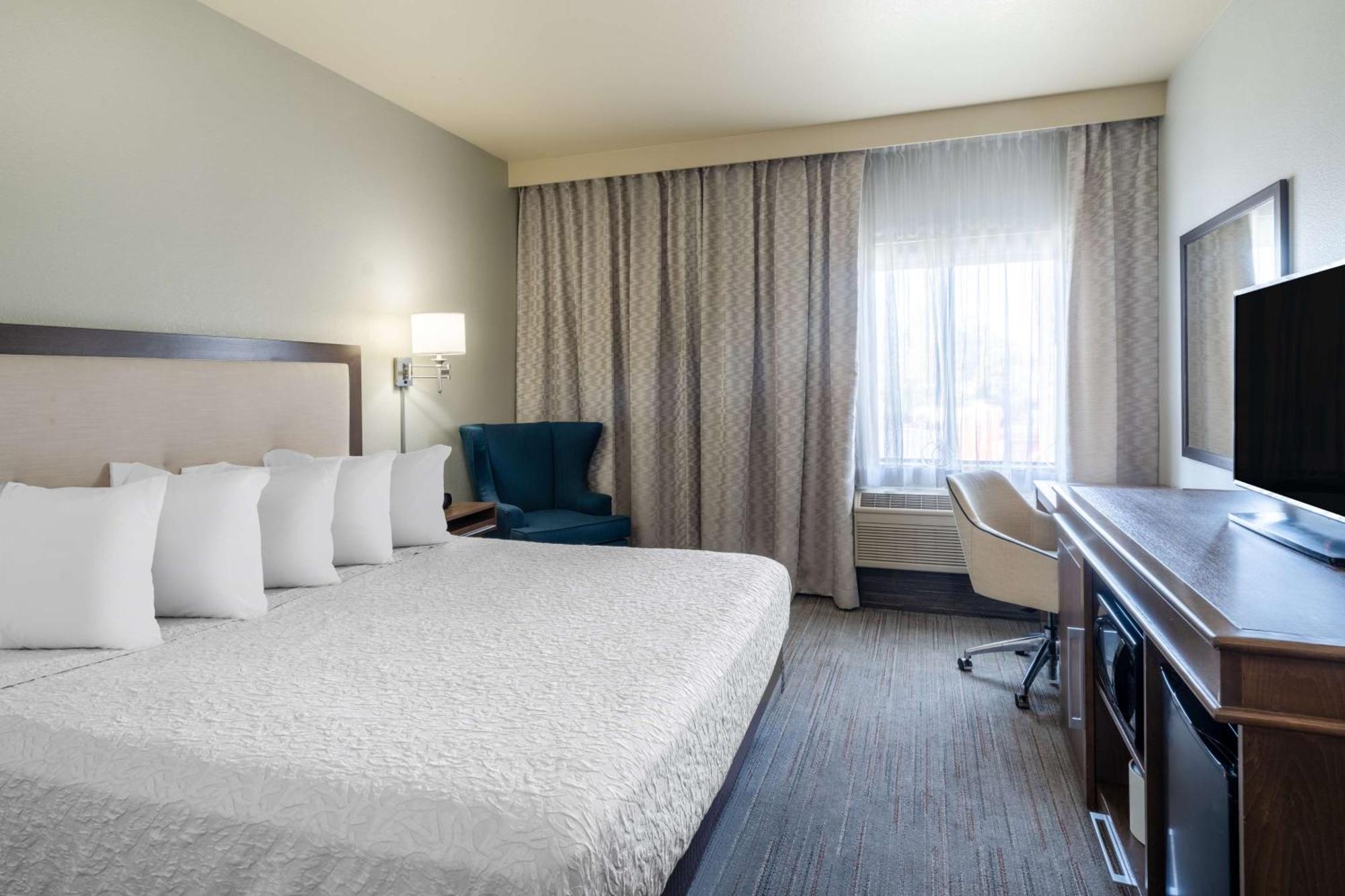 Hampton Inn By Hilton Irvine East - Лейк-Форест Экстерьер фото